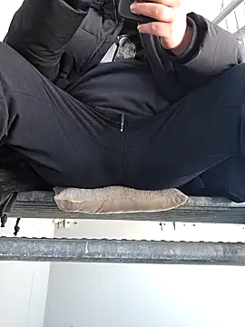 PupW0lfy online show from February 17, 11:34 am