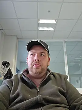 PupW0lfy online show from October 14, 7:42 am