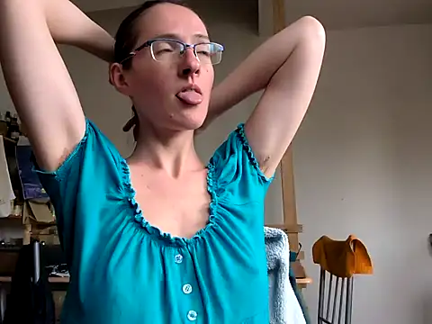 Milky hairy mommy online show from March 11, 1:34 pm