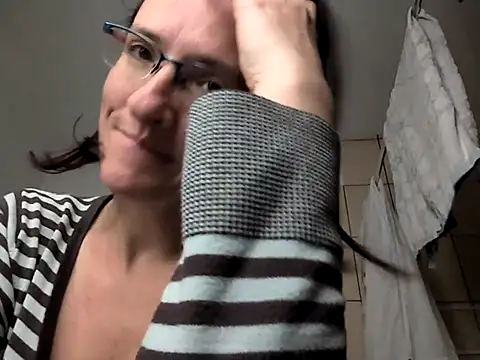 Milky hairy mommy online show from September 20, 6:53 pm