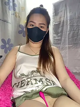 Odette68 online show from March 13, 12:56 pm