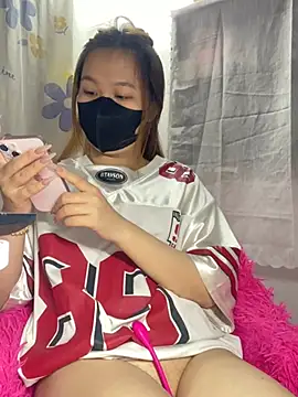 Odette68 online show from March 17, 3:36 am