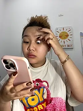 Odette68 online show from March 17, 5:00 am