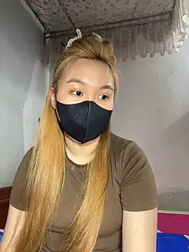 Odette68 online show from April 21, 12:12 am