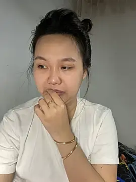 Odette68 online show from July 28, 12:29 am