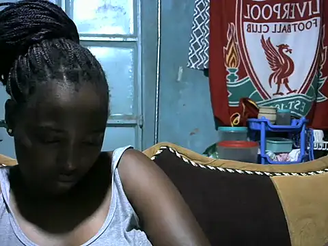 Snapshot of sweet_gal01 chatting on January 16, 7:51 pm sweet gal01 online show from January 16, 7:51 pm