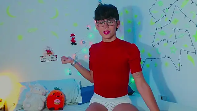 arnold laurent  online show from December 26, 6:54 pm