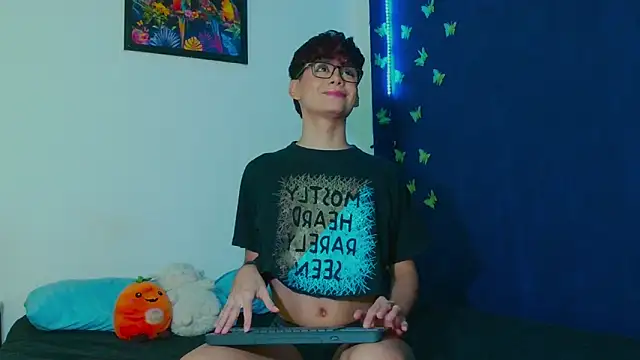 arnold laurent  online show from October 22, 7:19 am