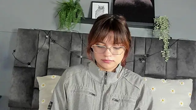 AbbyWathson online show from November 24, 11:32 am