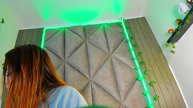 AbbyWathson online show from March 25, 4:02 pm