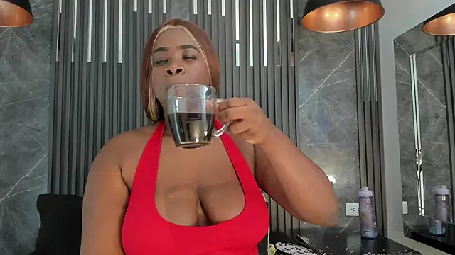 Snapshot of SaraiEvans chatting on September 19, 3:19 am SaraiEvans online show from September 19, 3:19 am