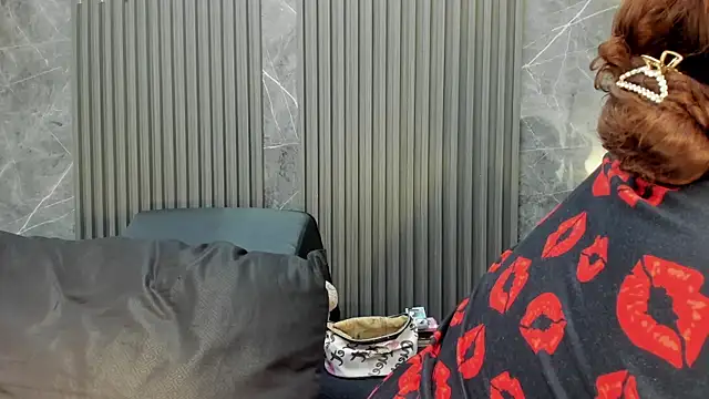 Snapshot of SaraiEvans chatting on September 26, 3:21 am SaraiEvans online show from September 26, 3:21 am