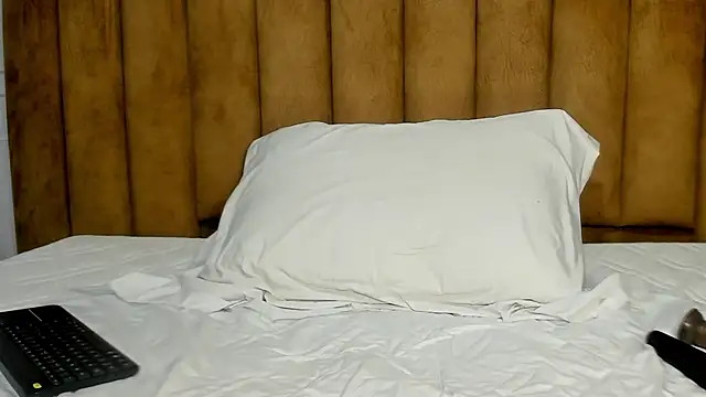 Daphne81  online show from January 5, 5:20 am