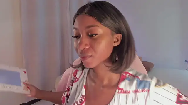 SavannahWildee online show from February 20, 9:44 am