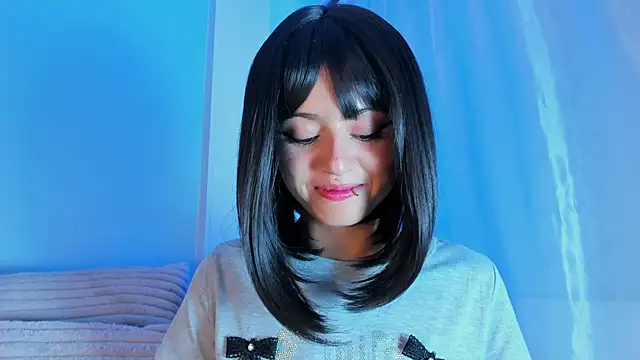 Snapshot of EmilyWithe chatting on September 29, 11:20 pm EmilyWithe online show from September 29, 11:20 pm