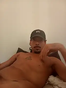 tayllorscott online show from January 17, 3:39 pm