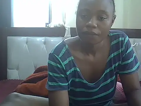 Snapshot of Amanda255 chatting on July 18, 10:41 am Amanda255 online show from July 18, 10:41 am