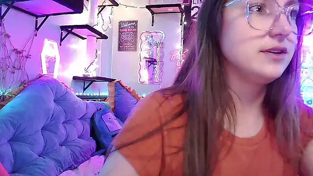 mirannacult online show from January 16, 6:06 pm