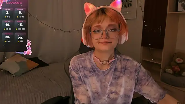 ohliva online show from December 10, 8:05 pm