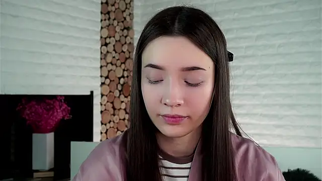 LowOncoming online show from January 18, 1:19 am