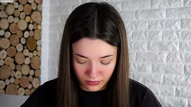 LowOncoming online show from October 25, 2:08 am