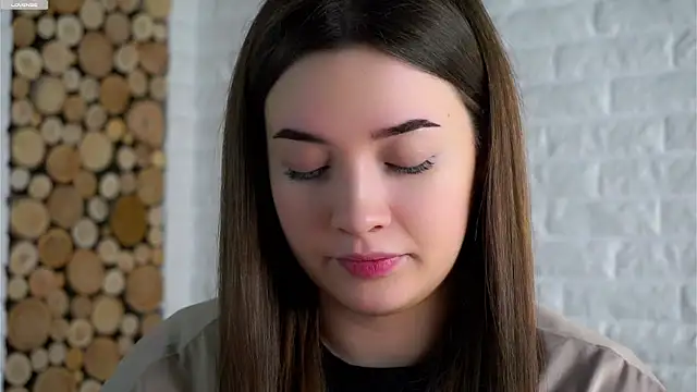 LowOncoming online show from February 10, 2:04 am