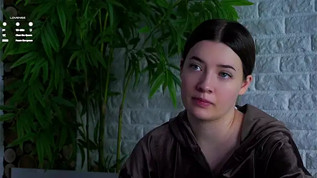 LowOncoming online show from April 28, 1:37 am