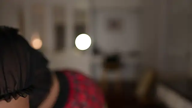 Snapshot of ValerieHill chatting on September 21, 2:24 am ValerieHill online show from September 21, 2:24 am