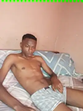 Snapshot of fireboyafrica chatting on December 31, 7:42 am fireboyafrica online show from December 31, 7:42 am