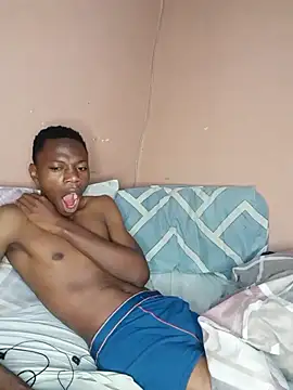 Snapshot of fireboyafrica chatting on February 11, 12:28 am fireboyafrica online show from February 11, 12:28 am