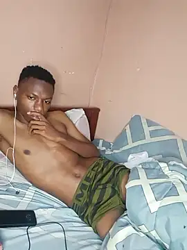 Snapshot of fireboyafrica chatting on March 22, 3:52 am fireboyafrica online show from March 22, 3:52 am