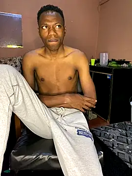 Snapshot of fireboyafrica chatting on September 10, 8:58 am fireboyafrica online show from September 10, 8:58 am