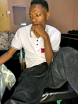 Snapshot of fireboyafrica chatting on October 17, 1:14 pm fireboyafrica online show from October 17, 1:14 pm