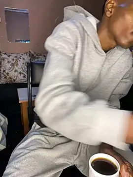 Snapshot of fireboyafrica chatting on October 23, 5:18 am fireboyafrica online show from October 23, 5:18 am