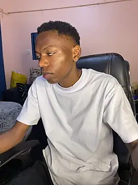 fireboyafrica online show from July 4, 8:15 pm