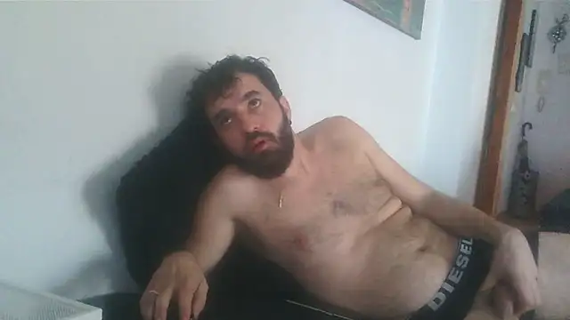 FJcouple online show from January 8, 4:00 pm