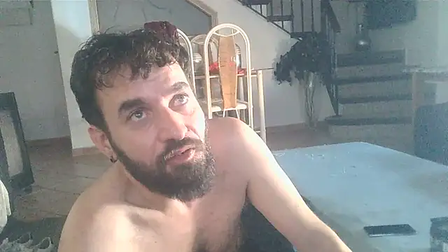 FJcouple online show from January 17, 11:59 am