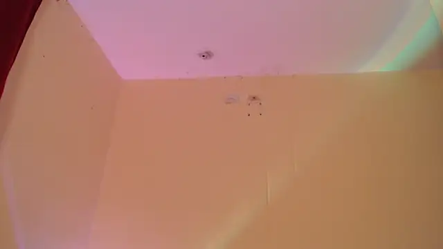 Snapshot of _maiahairy_ chatting on December 31, 1:47 am maiahairy online show from December 31, 1:47 am