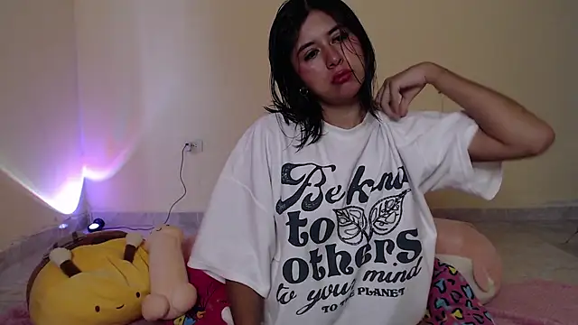 Snapshot of _maiahairy_ chatting on January 28, 1:27 pm maiahairy online show from January 28, 1:27 pm