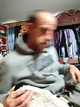 5g4ever online show from February 1, 3:39 pm