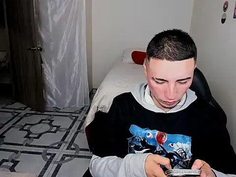 sweet boys xx online show from March 11, 10:29 am