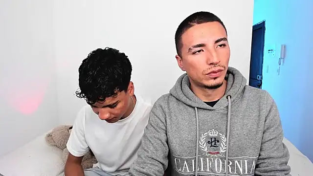 sweet boys xx online show from October 25, 6:13 pm