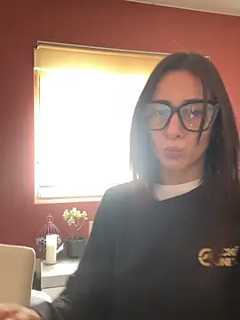 Snapshot of SOFIASWEETSECRETT chatting on February 6, 11:13 am SOFIASWEETSECRETT online show from February 6, 11:13 am