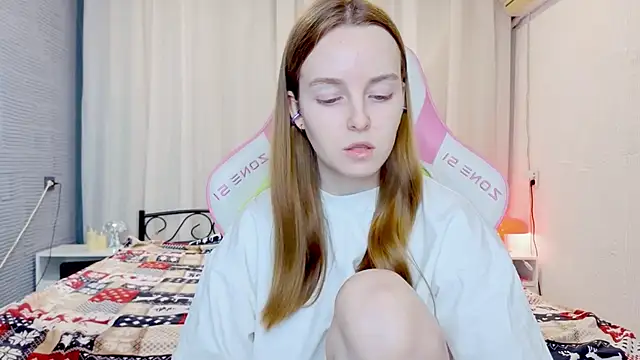 Wild  flowers online show from December 3, 6:50 pm