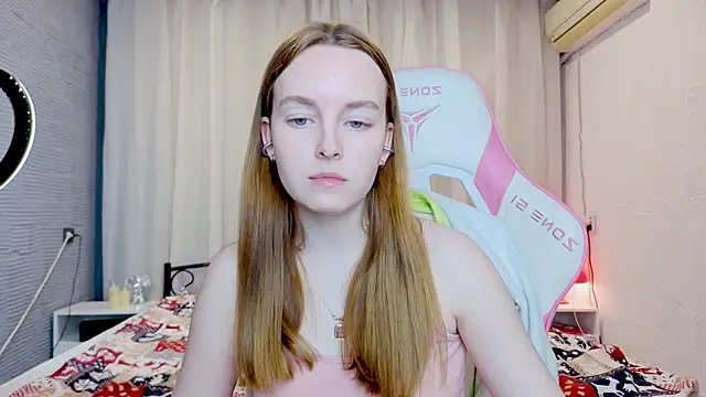 Wild  flowers online show from December 5, 6:15 pm