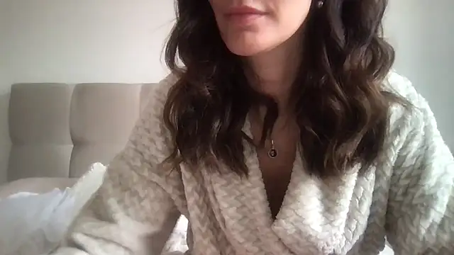 paolajonez online show from September 24, 5:16 pm