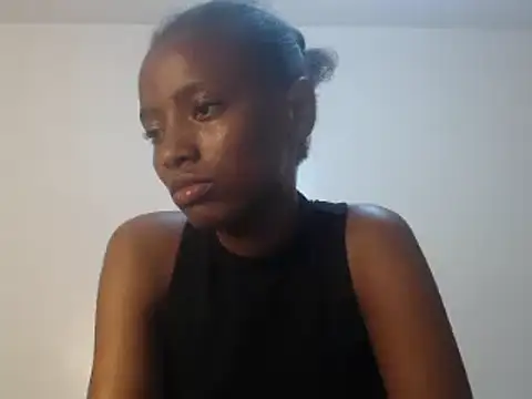 Snapshot of nanaswee chatting on February 16, 7:49 pm nanaswee online show from February 16, 7:49 pm