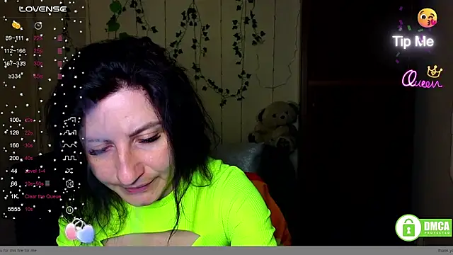 Snapshot of Muse_kitty_jenia chatting on June 2, 5:20 am Muse kitty jenia online show from June 2, 5:20 am