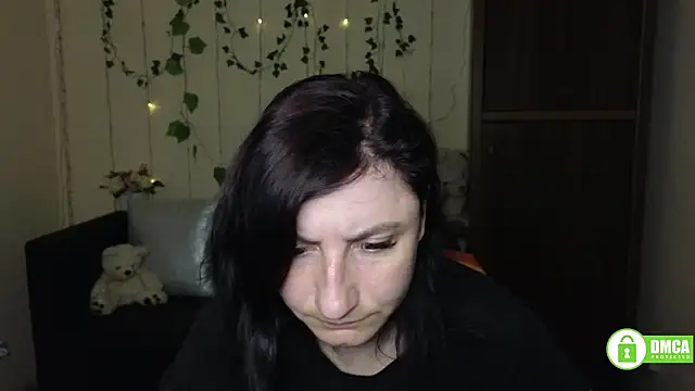 Snapshot of Muse_kitty_jenia chatting on June 5, 5:29 pm Muse kitty jenia online show from June 5, 5:29 pm
