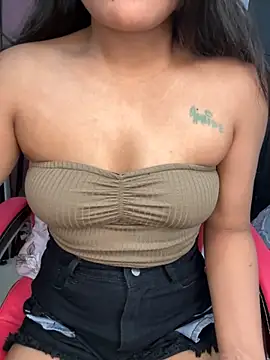 Snapshot of LeisyXO chatting on November 3, 5:36 pm LeisyXO online show from November 3, 5:36 pm